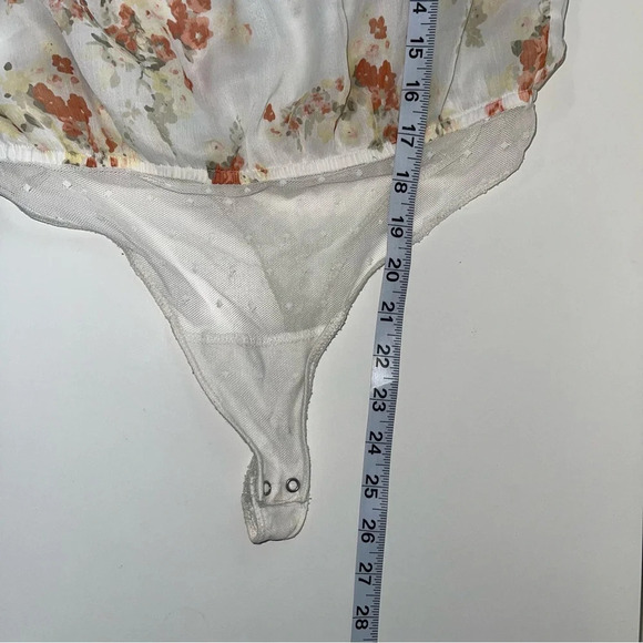 Abercrombie & Fitch White Floral Chiffon Off the Shoulder Bodysuit Medium Women - Picture 9 of 12